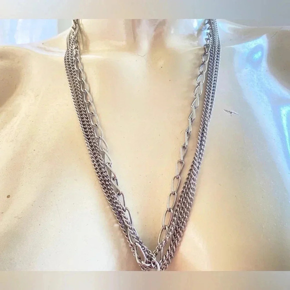 VINTAGE 1960s Silver Long Multi Waterfall Chain Fob Dangle Necklace. - Picture 5 of 6